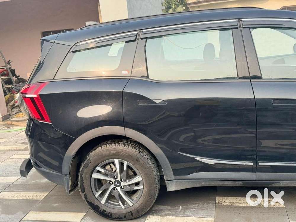 Mahindra Xuv700 2024 Petrol 10000 Km Driven