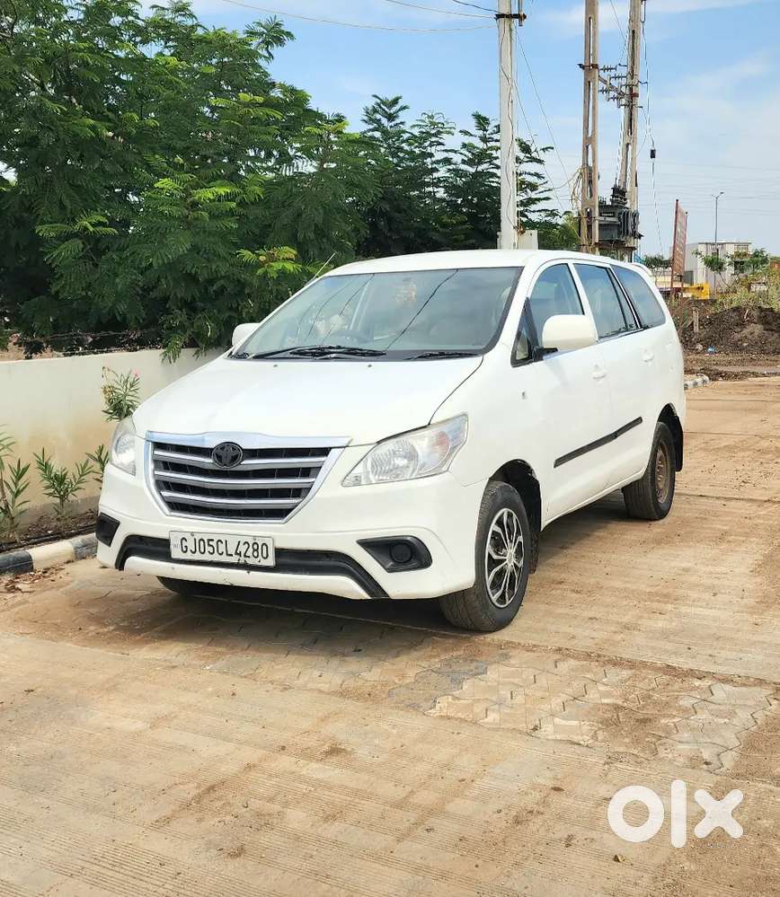 Toyota Innova 2009 Cng