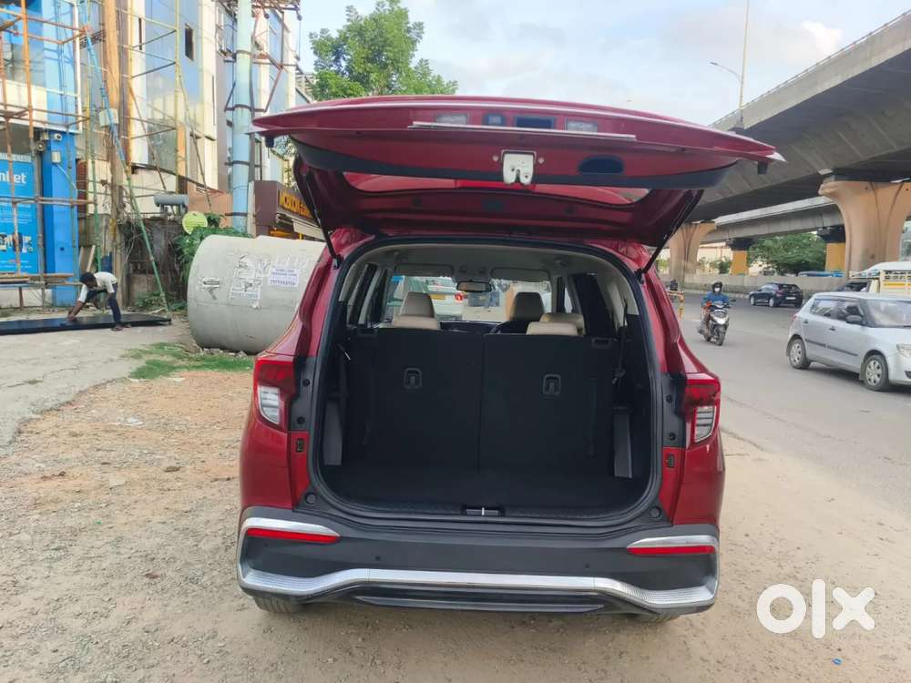 Kia Carens 1.4 Luxury 7 Str, 2022, Petrol