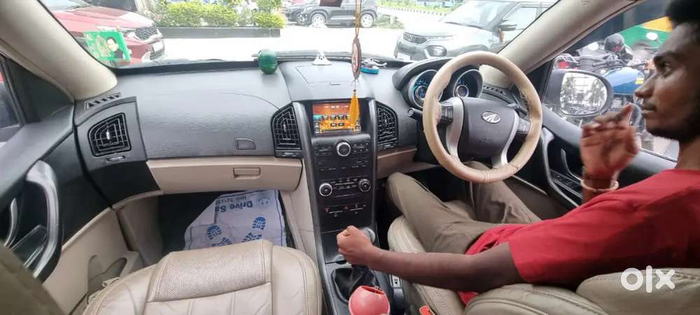 Mahindra Xuv500 2.2 Diesel 2016