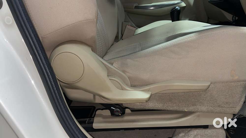 Maruti Suzuki Swift Dzire 1.2 Zxi Bsiv, 2021, Petrol