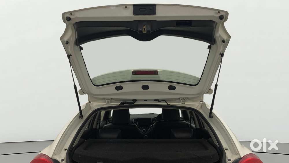 Maruti Suzuki Baleno 1.2 Cvt Zeta, 2019, Petrol