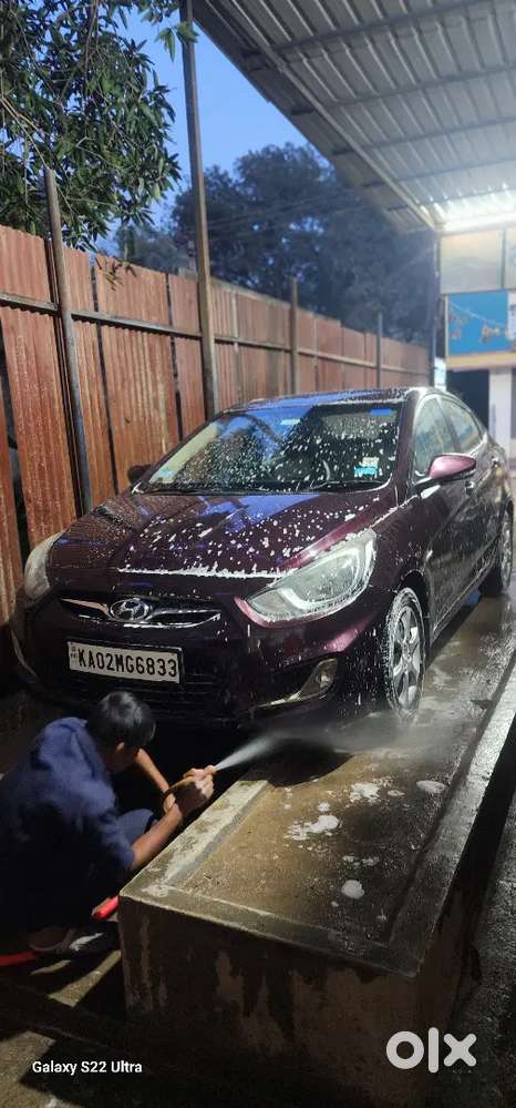Hyundai Verna 1.6 Ex 2012