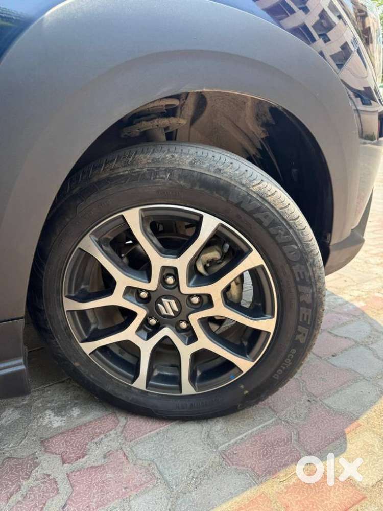 Maruti Suzuki Xl6 1.5 Zeta Mt, 2023, Petrol