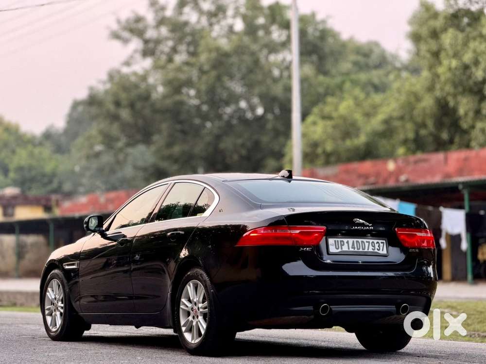 Jaguar Xe Petrol 2017