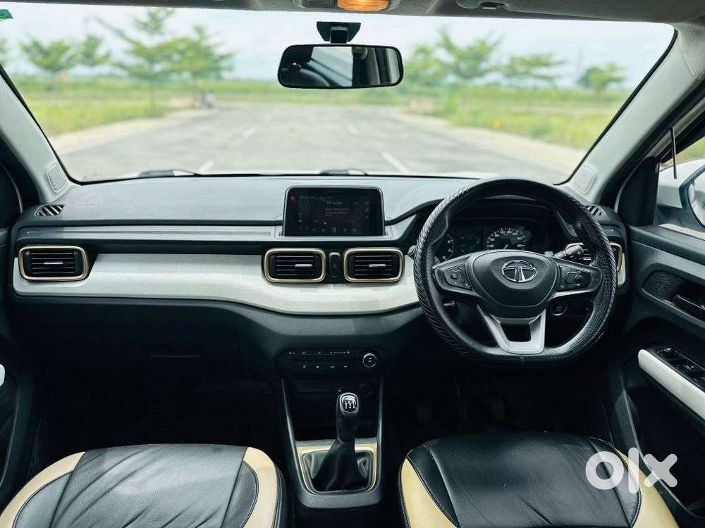 Tata Punch, 2022, Petrol