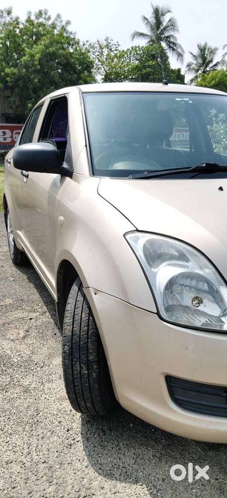 Maruti Suzuki Swift Dzire Lxi, 2009, Petrol