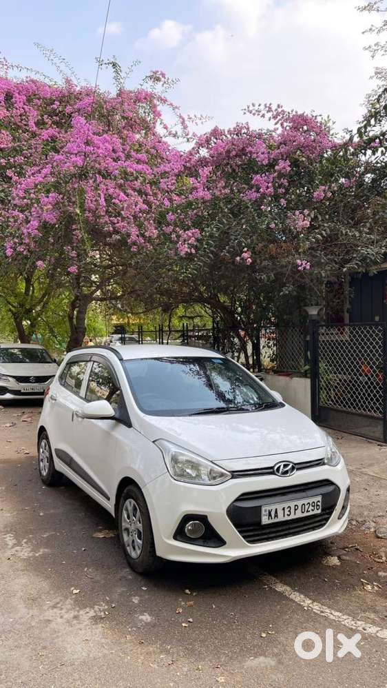 Hyundai Grand I10 2016 Petrol Well Maintained