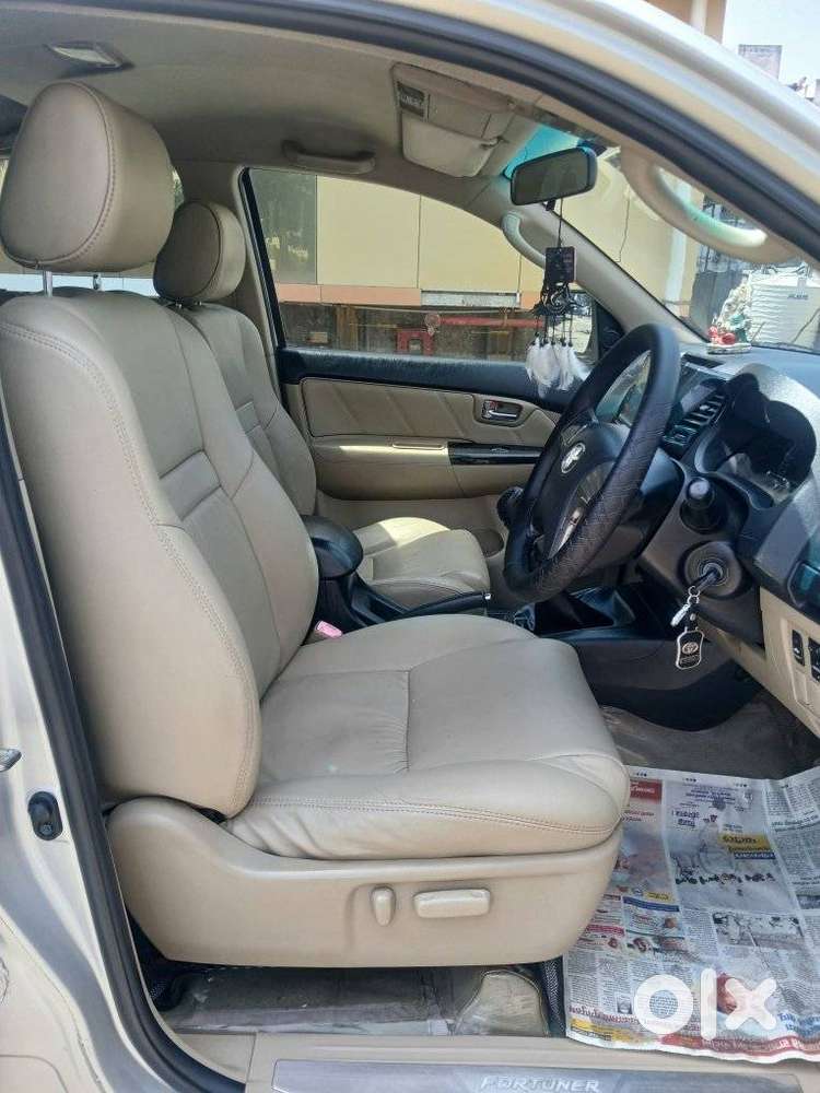 Toyota Fortuner 3.0 4x2 Mt, 2014, Diesel