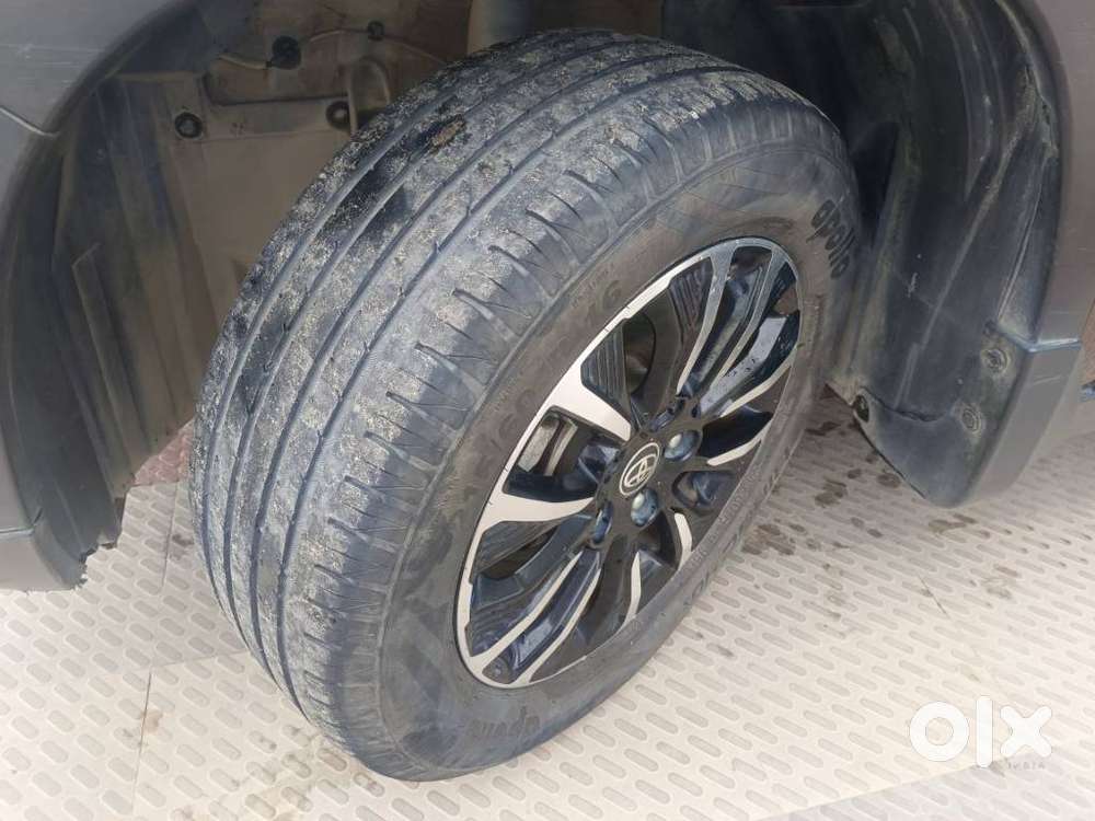 Toyota Urban Cruiser 1.5 Premium Grade Dual Tone Mt, 2022, Petrol