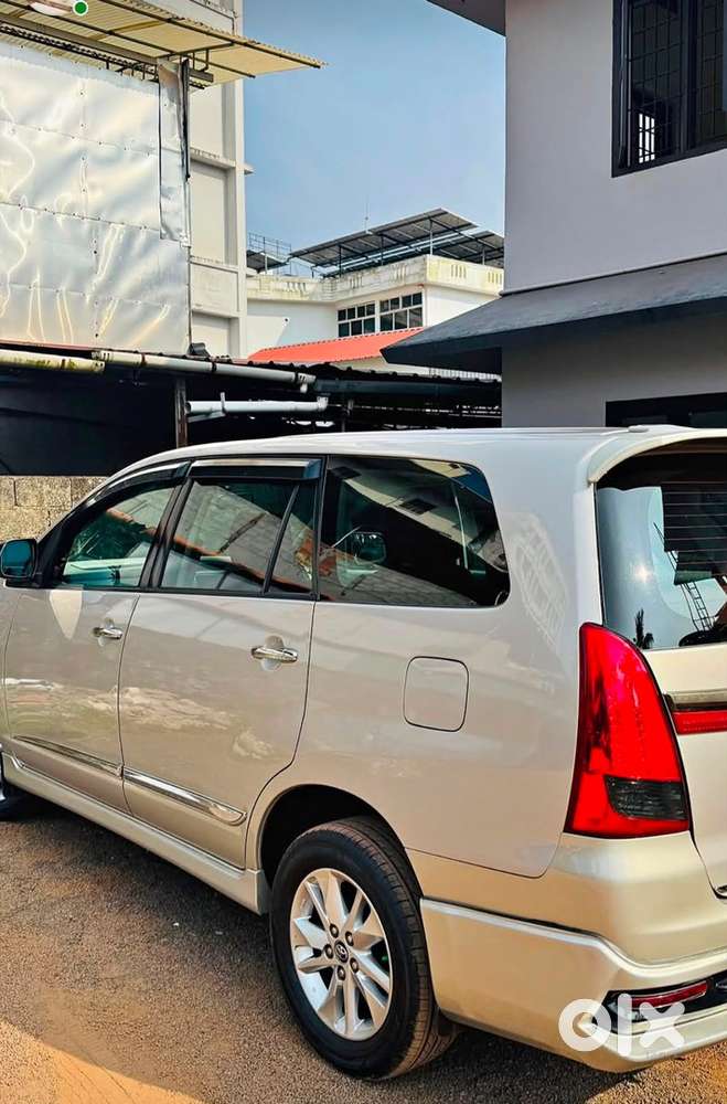 Toyota Innova Diesel 2013 Car