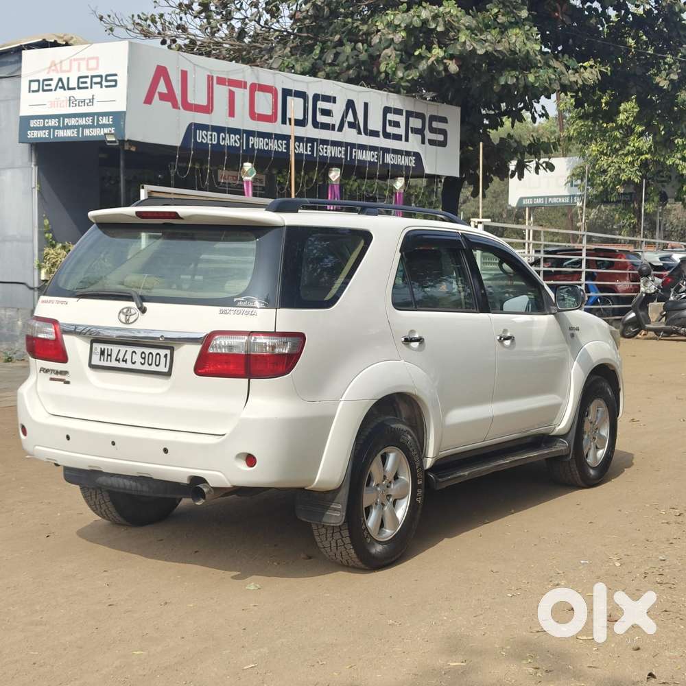 Toyota Fortuner 3.0 4x4 Manual, 2011, Diesel