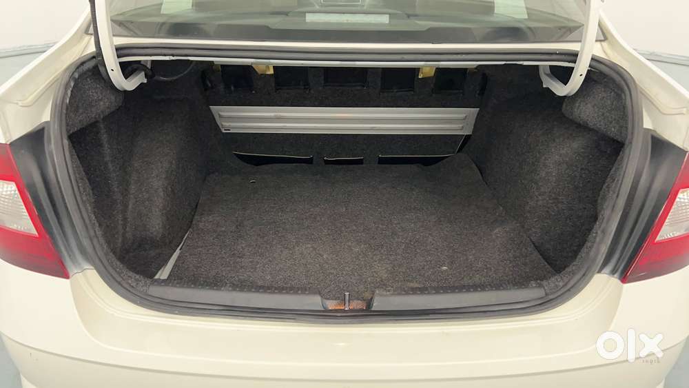 Skoda Rapid 1.0 Ambition Tsi, 2021, Petrol