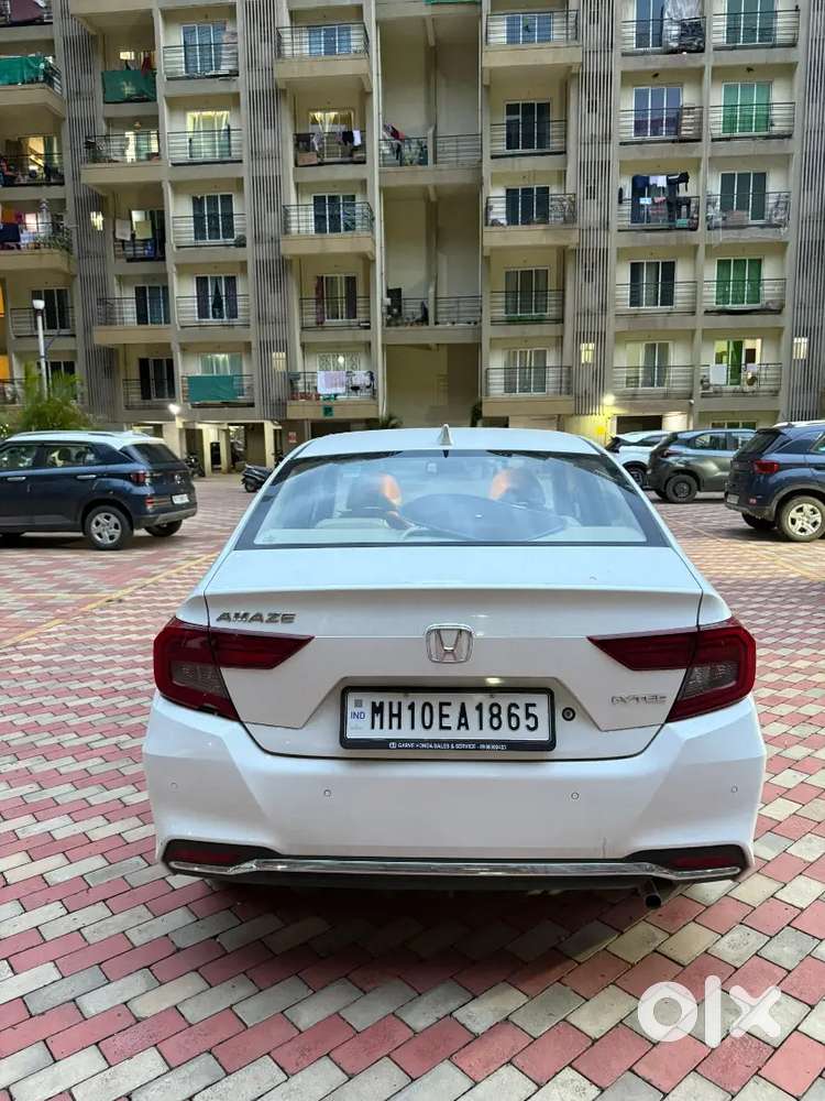 Honda Amaze Petrol 35,000 Km