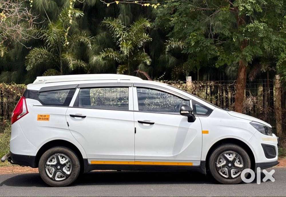 Mahindra Marazzo, 2024, Diesel