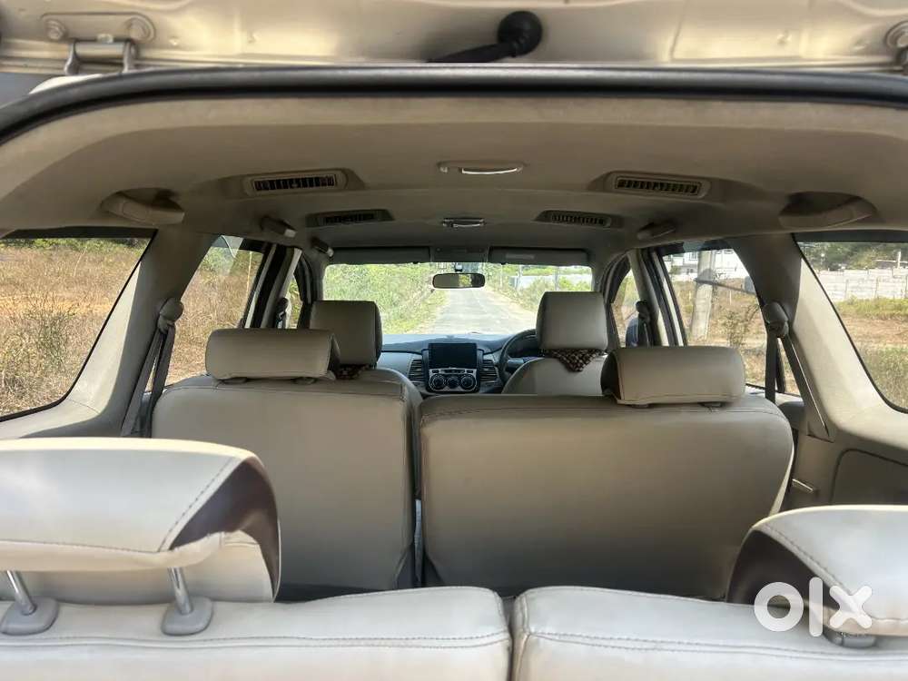 Toyota Innova 2013 Diesel Well Maintained
