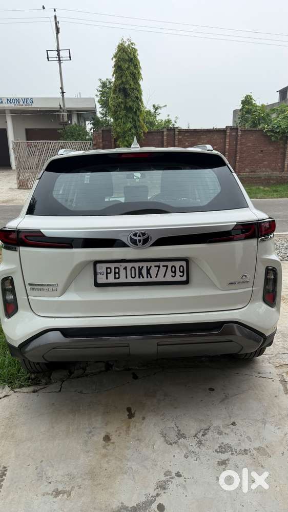 Toyota Urban Cruiser Hyryder 2025/2026 Petrol Excellent  Condition