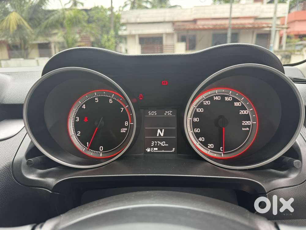 Maruti Suzuki Swift Amt Vxi, 2023, Petrol