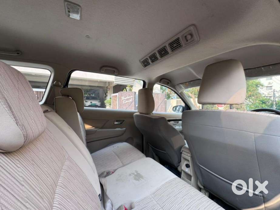 Maruti Suzuki Ertiga Zxi At Petrol, 2022, Petrol