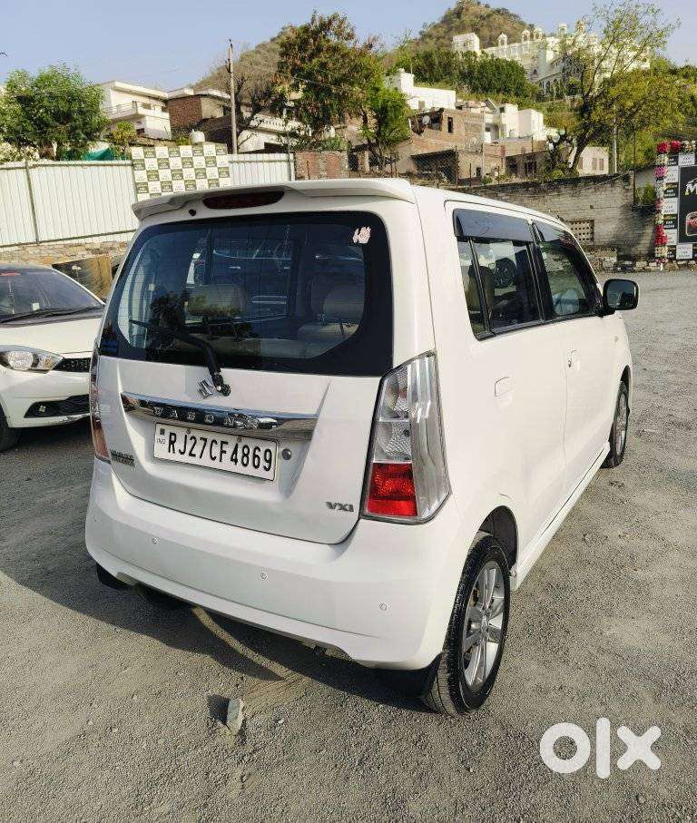 Maruti Suzuki Stingray Vxi, 2017, Petrol