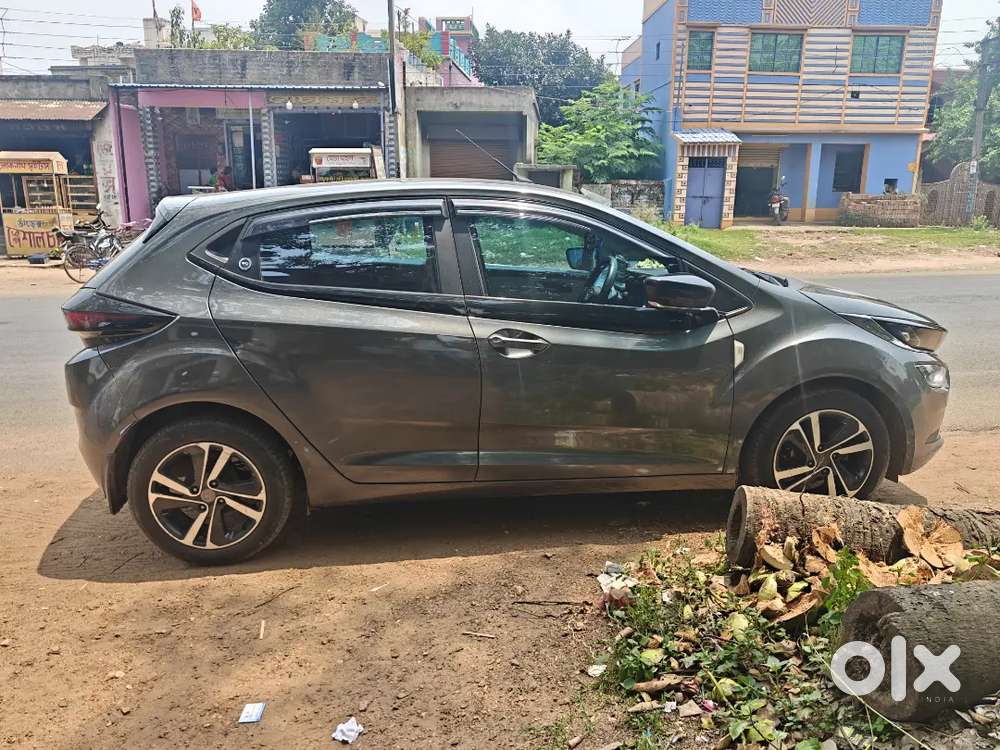 Tata Altroz Xz+ 1.2 Petrol  Excellent Condition  For Sale