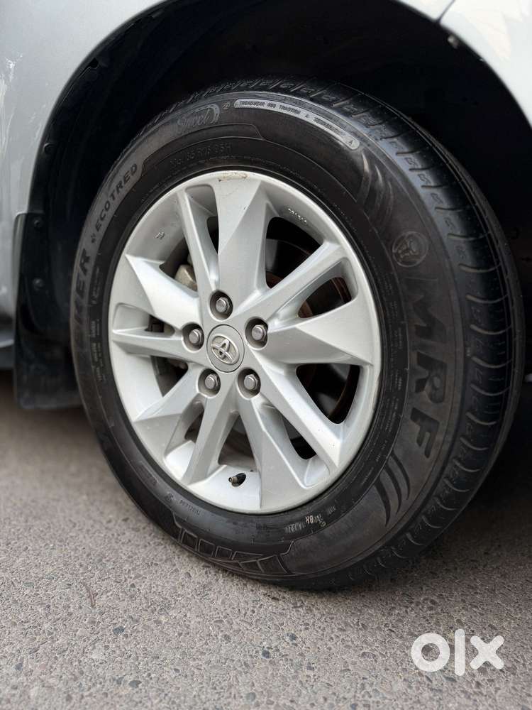 Toyota Innova Crysta 2.8 Gx At 8s, 2020, Diesel