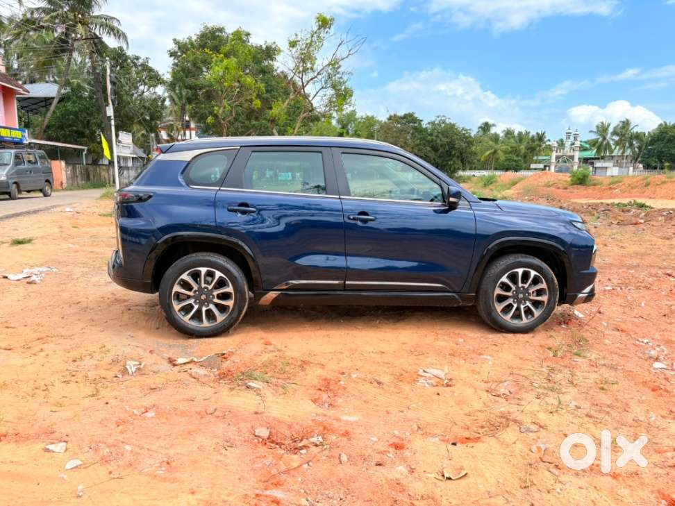 Maruti Suzuki Grand Vitara 1.5 Alpha Plus Intelligent Hybrid Ecvt, 2..