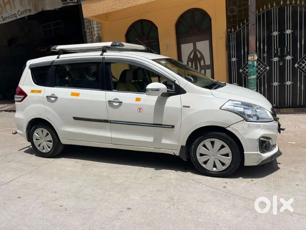 Maruti Suzuki Ertiga 2017 Diesel 288053 Km Driven