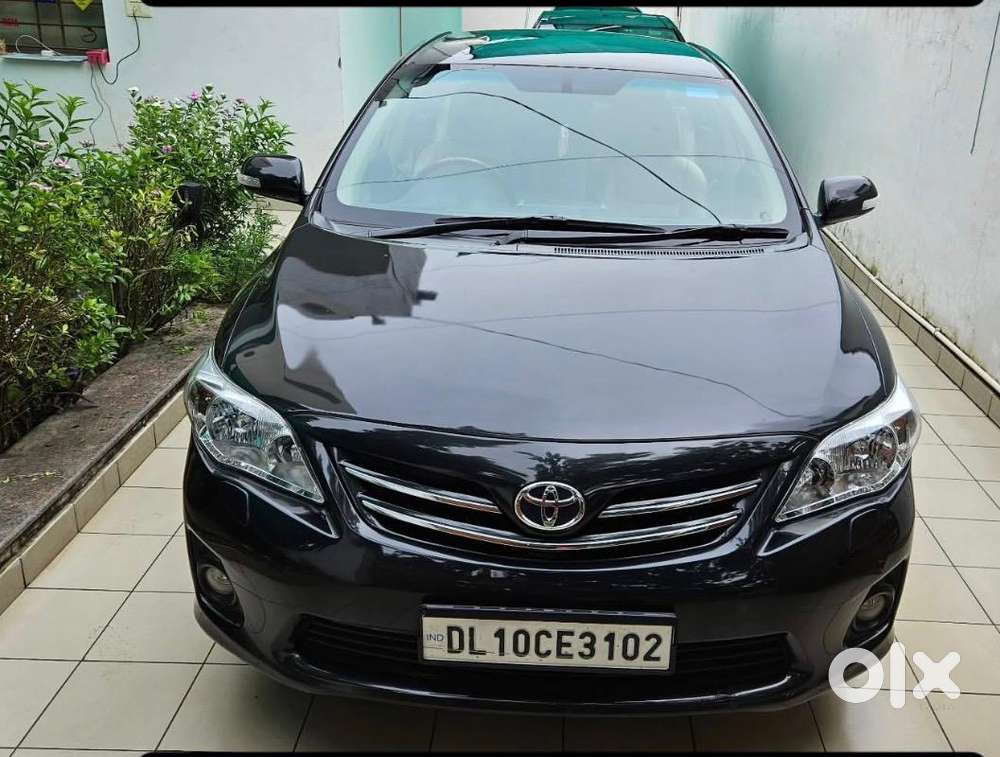 Toyota Corolla Altis 2012 Automatic