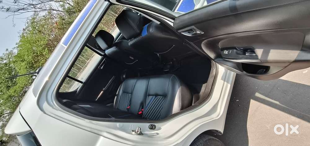 Maruti Suzuki Swift Vxi Windsong Limited Edition, 2018, Petrol