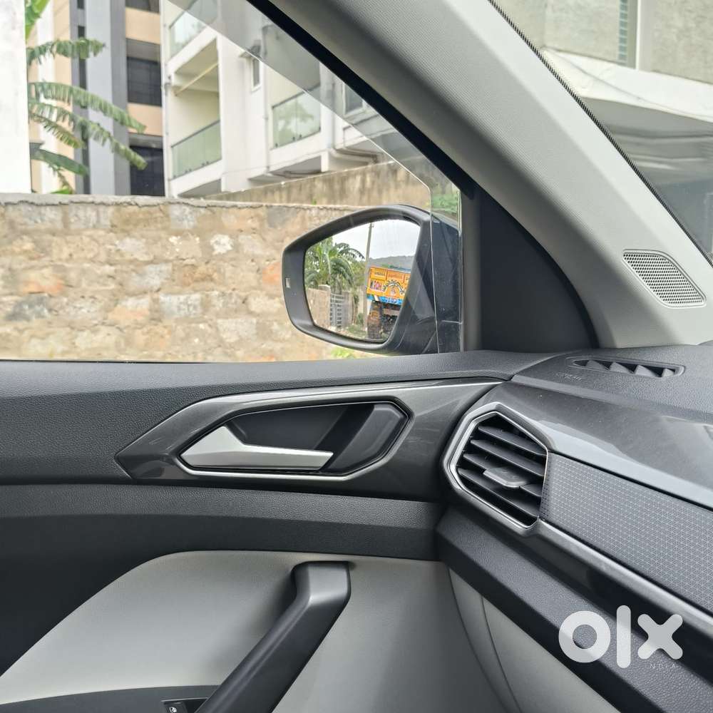 Volkswagen Taigun 1.0 Tsi Highline At, 2024, Petrol