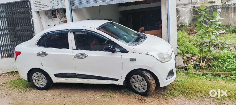 Hyundai Xcent 2018 Diesel 126000 Km Driven