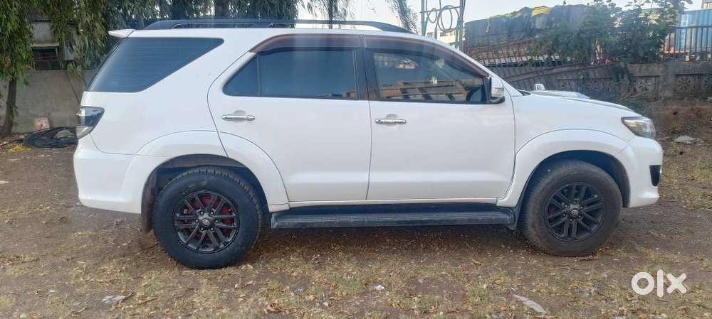 Toyota Fortuner 3.0 4x2 Mt, 2015, Diesel