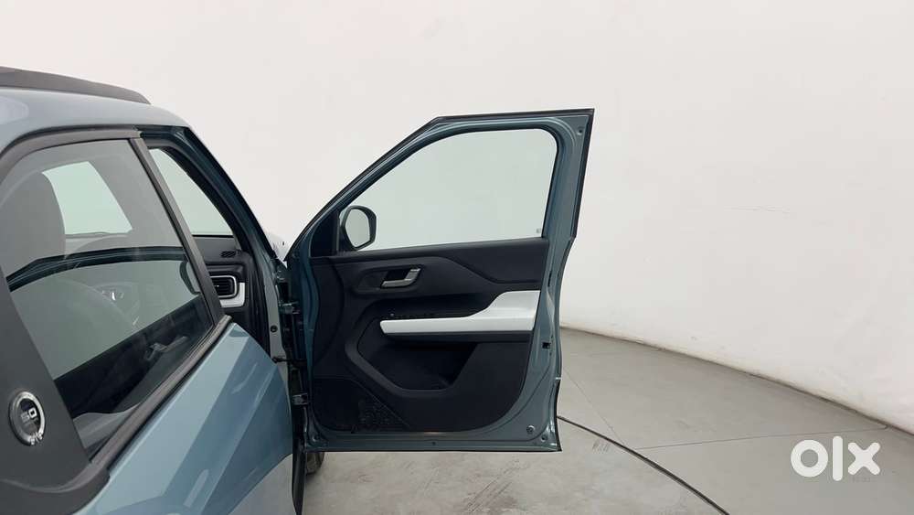 Tata Punch Creative Amt, 2023, Petrol
