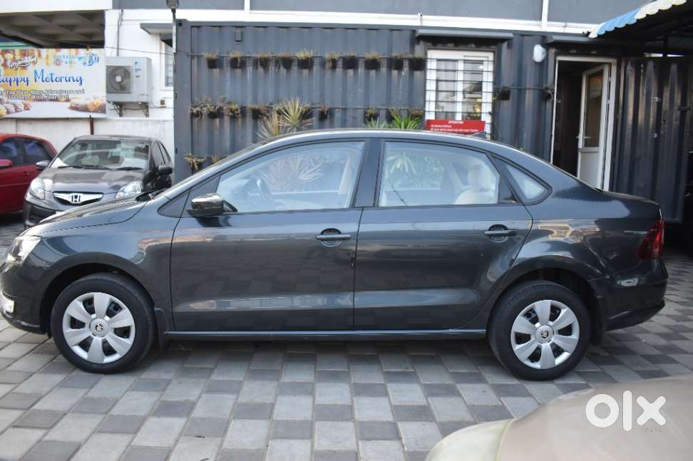 Skoda Rapid Tsi Active 1.0 Mt, 2020, Petrol