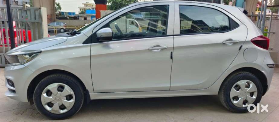 Tata Tiago 1.2 Revotron Xt, 2020, Petrol