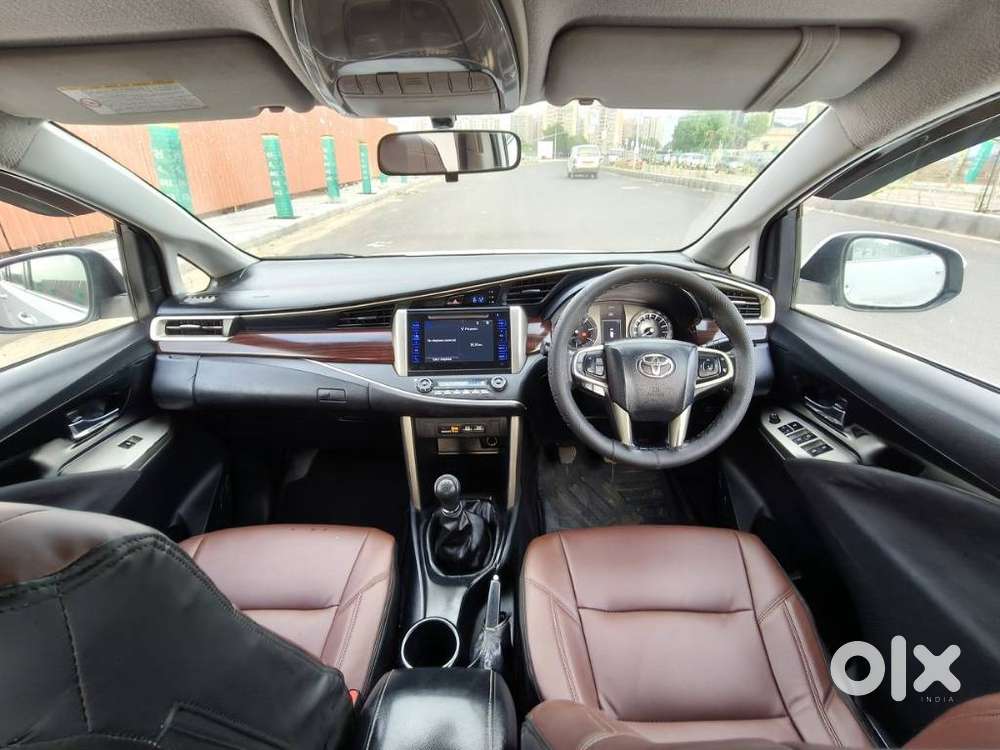 Toyota Innova Crysta 2.4 Vx Mt, 2016, Diesel