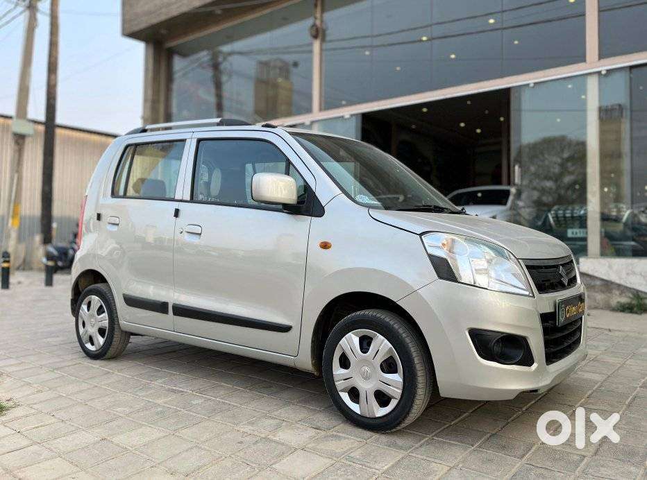 Maruti Suzuki Wagon R Vxi Amt Opt 1.2, 2017, Petrol