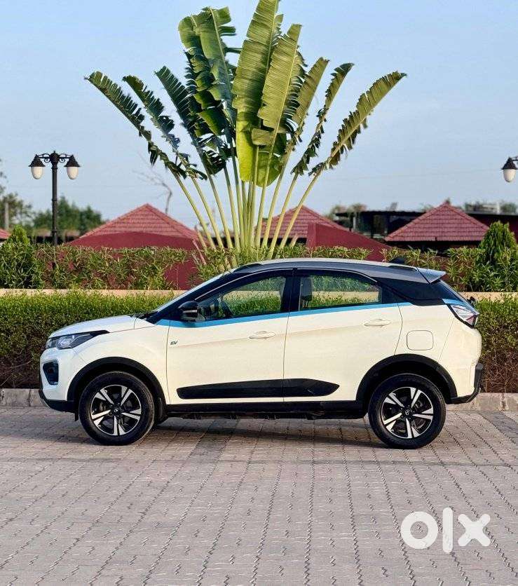 Tata Nexon Ev Xz Plus Lux, 2023, Electric