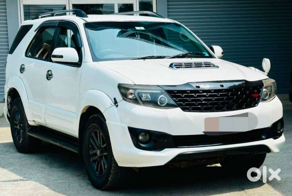 Toyota Fortuner, 2012, Diesel