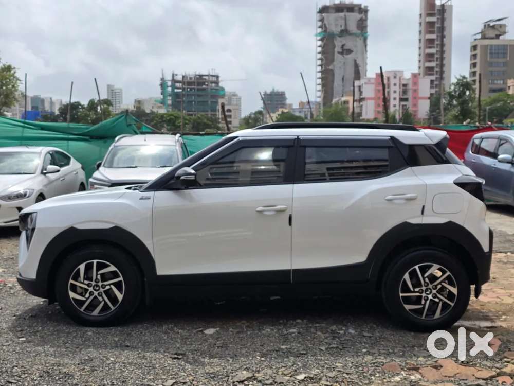 Mahindra Xuv 3xo Ax5l 1.2 Petrol At, 2025, Petrol