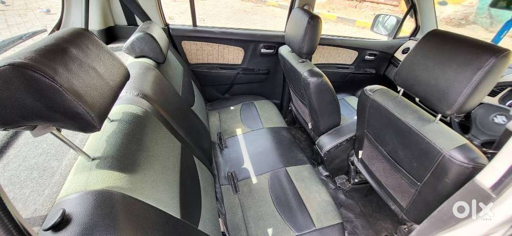 Maruti Suzuki Wagon R Stingray 1.0 Vxi Plus Amt, 2017, Petrol