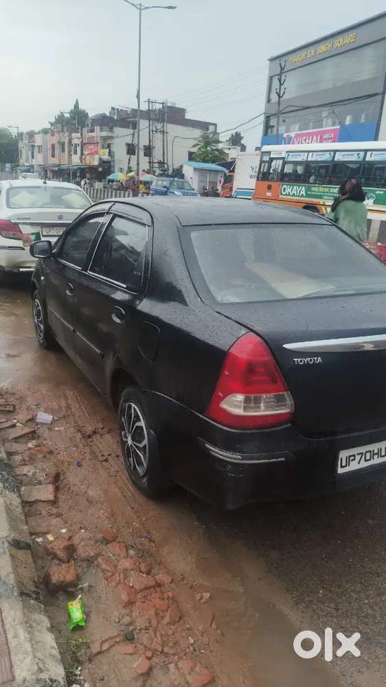 Toyota Etios Variant 2011