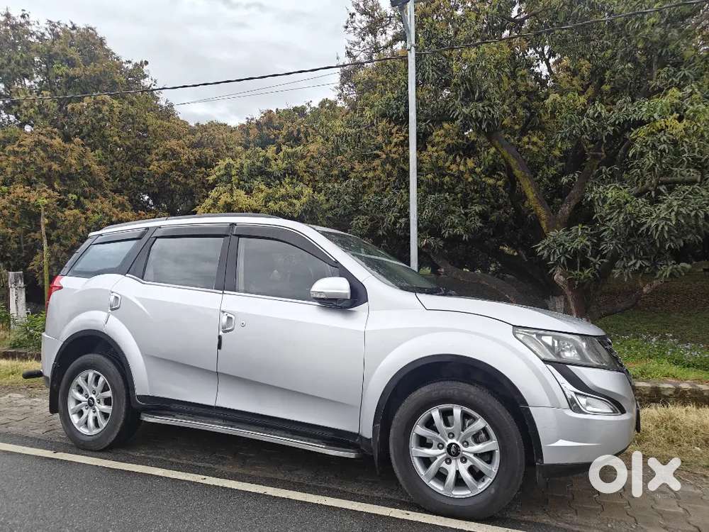 Mahindra Xuv500 2015 December, Diesel, 82000 Km Driven