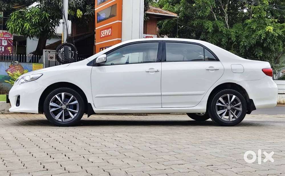 Toyota Corolla Altis 2010-2013 Diesel D4dj, 2014, Diesel