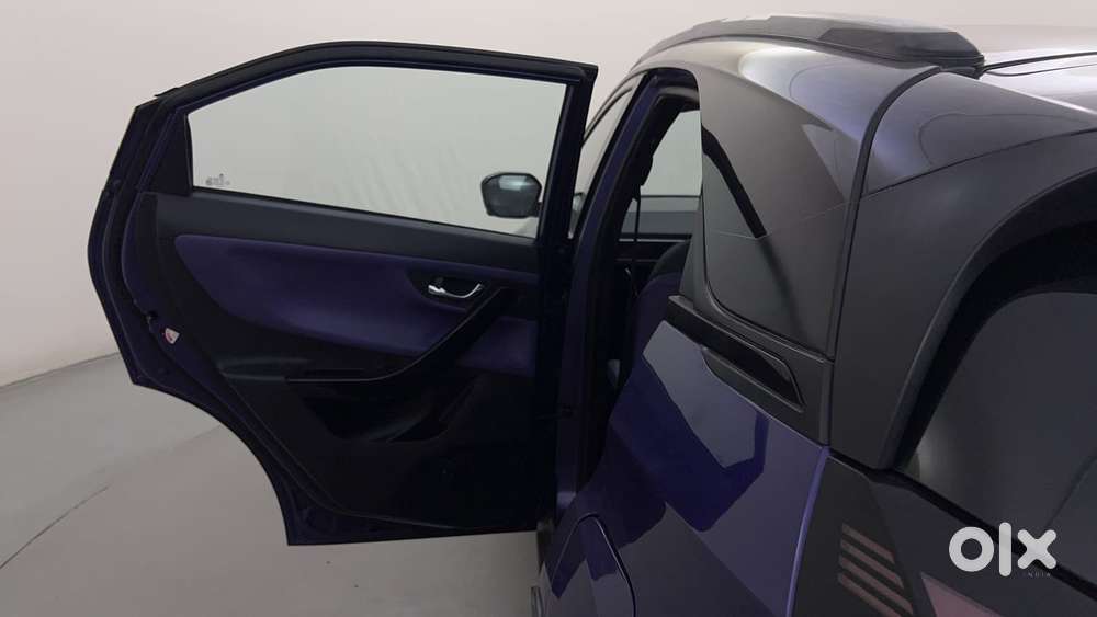 Tata Nexon Fearless Plus S Purple 1.2 Revotron Petrol 7dca Dual Tone..
