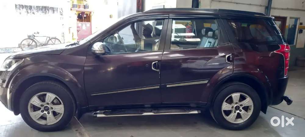 Mahindra Xuv500 2015 Diesel 930000 Km Driven