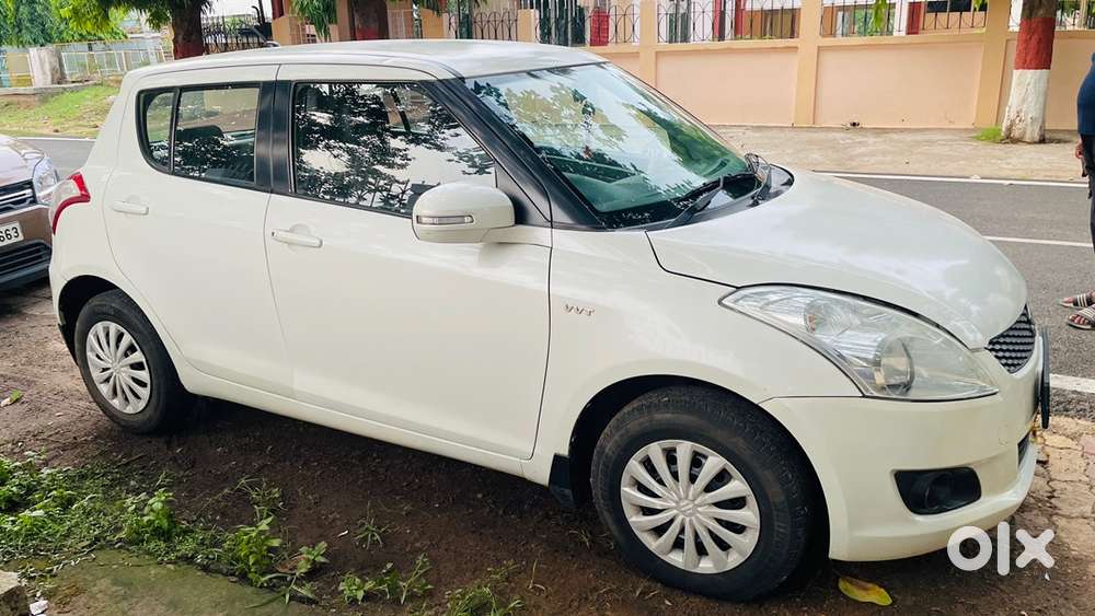 Swift Maruti Suzuki 2012 Year