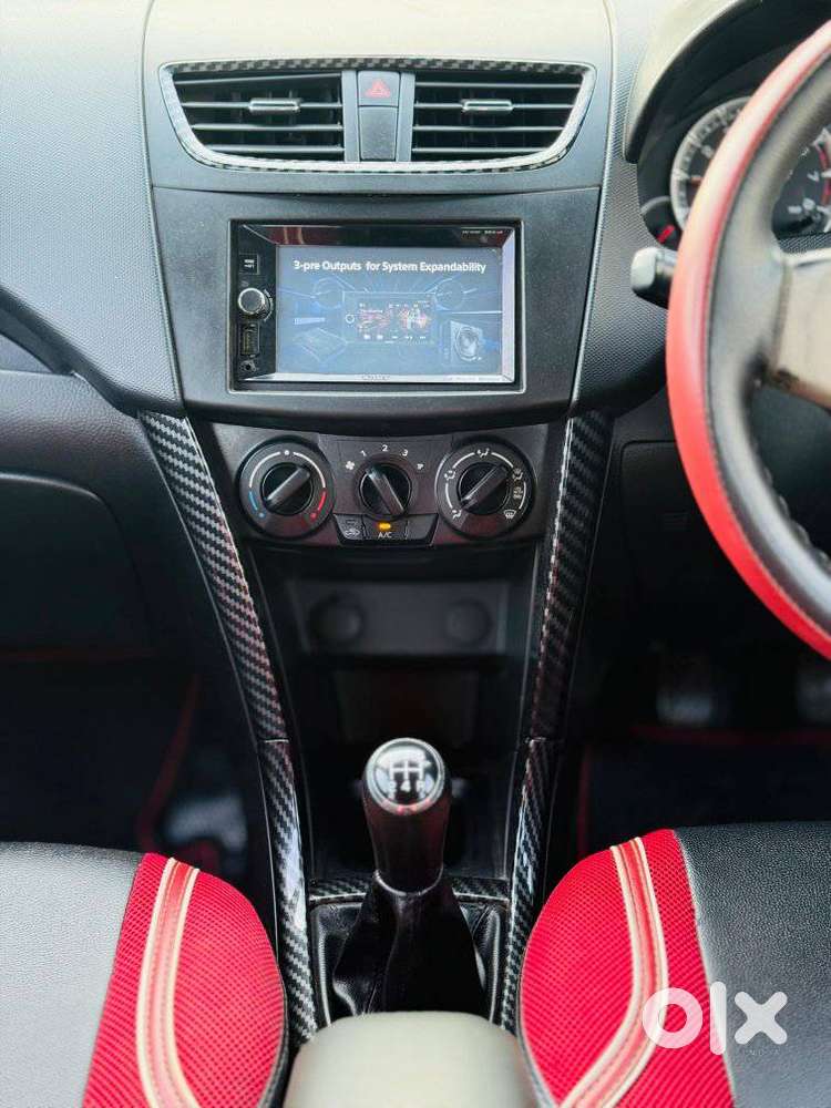 Maruti Suzuki Swift Vxi With Abs, 2016, Petrol