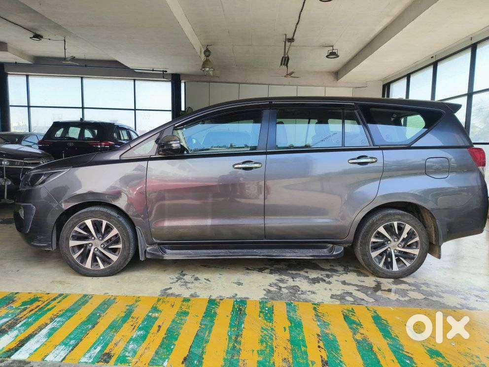 Toyota Innova Crysta 2.4 Z 7 Str, 2022, Diesel